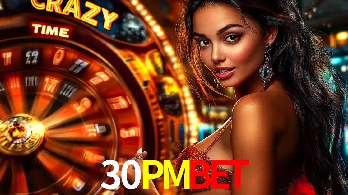 Mulher ao lado da roda de prêmios do jogo de cassino ao vivo Crazy Time, um dos shows de jogos mais emocionantes oferecidos pela plataforma de apostas 30PMBET.