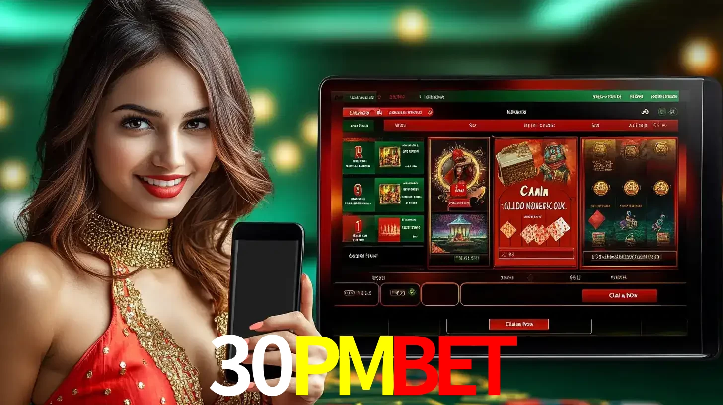 Mulher sorridente segurando um smartphone, ao lado de uma tela exibindo o lobby de jogos do cassino online 30PMBET, com várias opções de jogos de cartas e slots.
